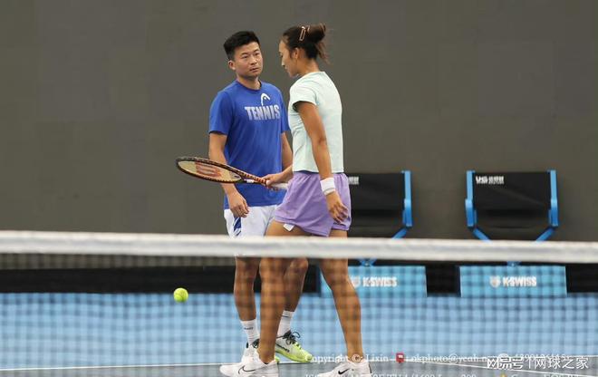 引人注目 引人注目