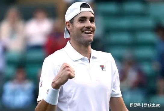 球和梯队建 球和梯队建