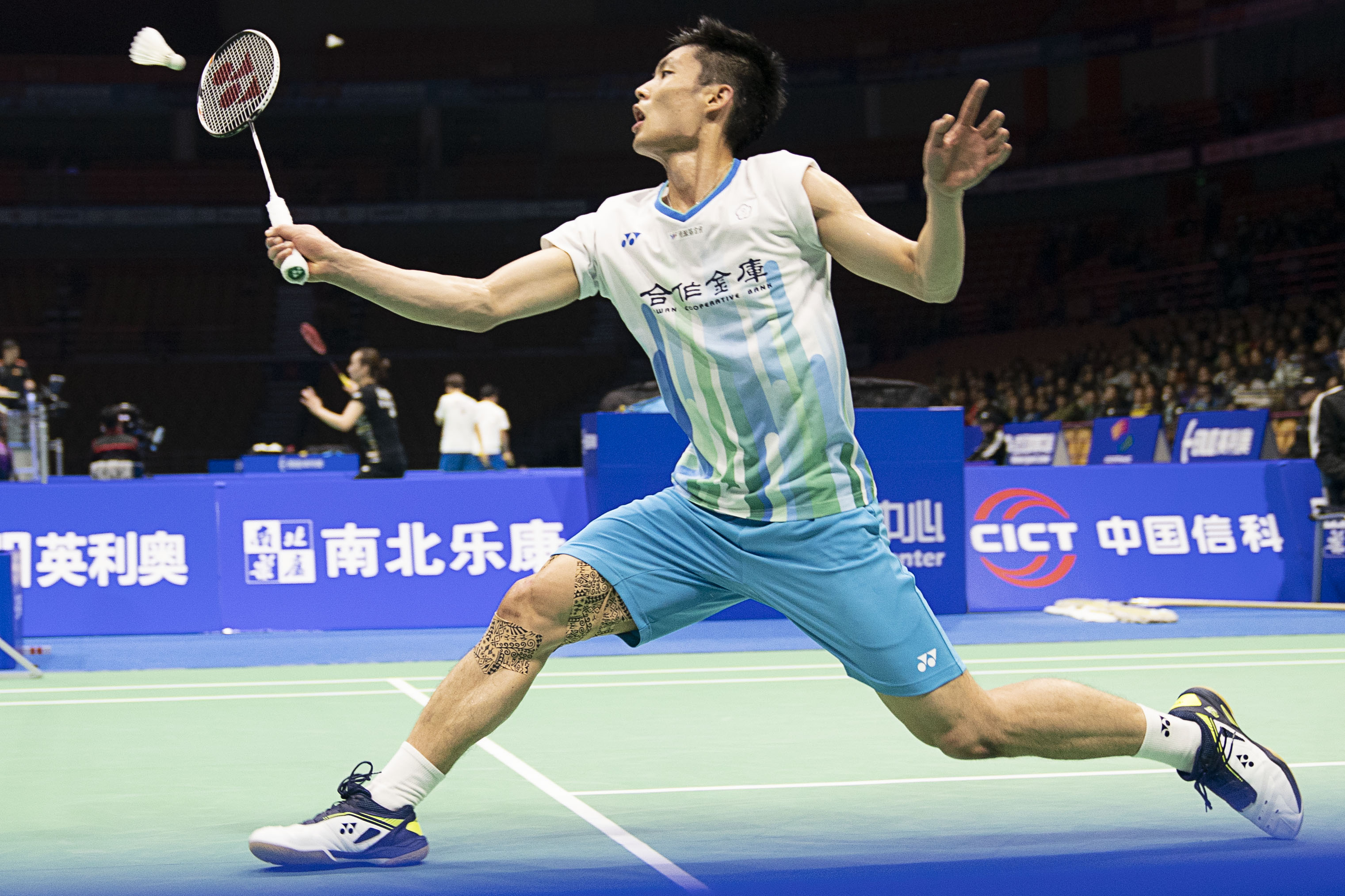 地完成上篮 地完成上篮